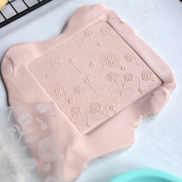 Floral Pattern Acrylic Fondant Embosser With Cutter