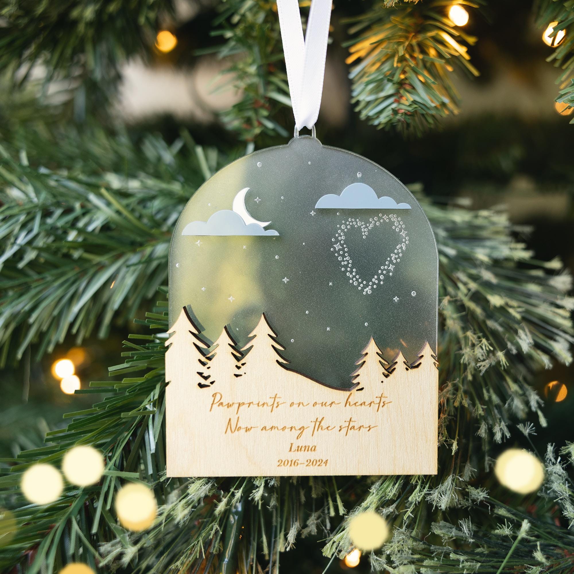 Personalized Pet Memorial Ornament, Dog or Cat Loss Keepsake, Pet Sympathy Remembrance Gift, Memorial Christmas Ornament 2025